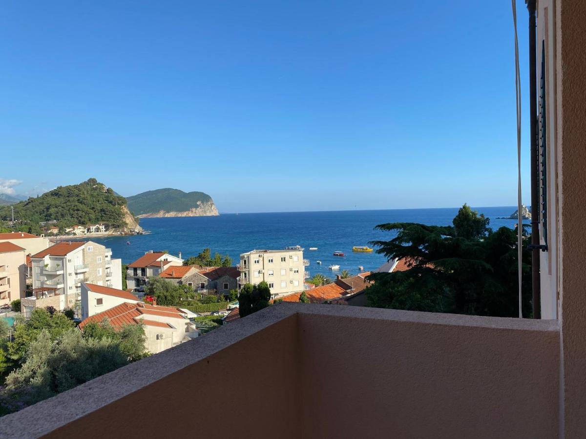 Apartments Katarina Garden Petrovac Bagian luar foto