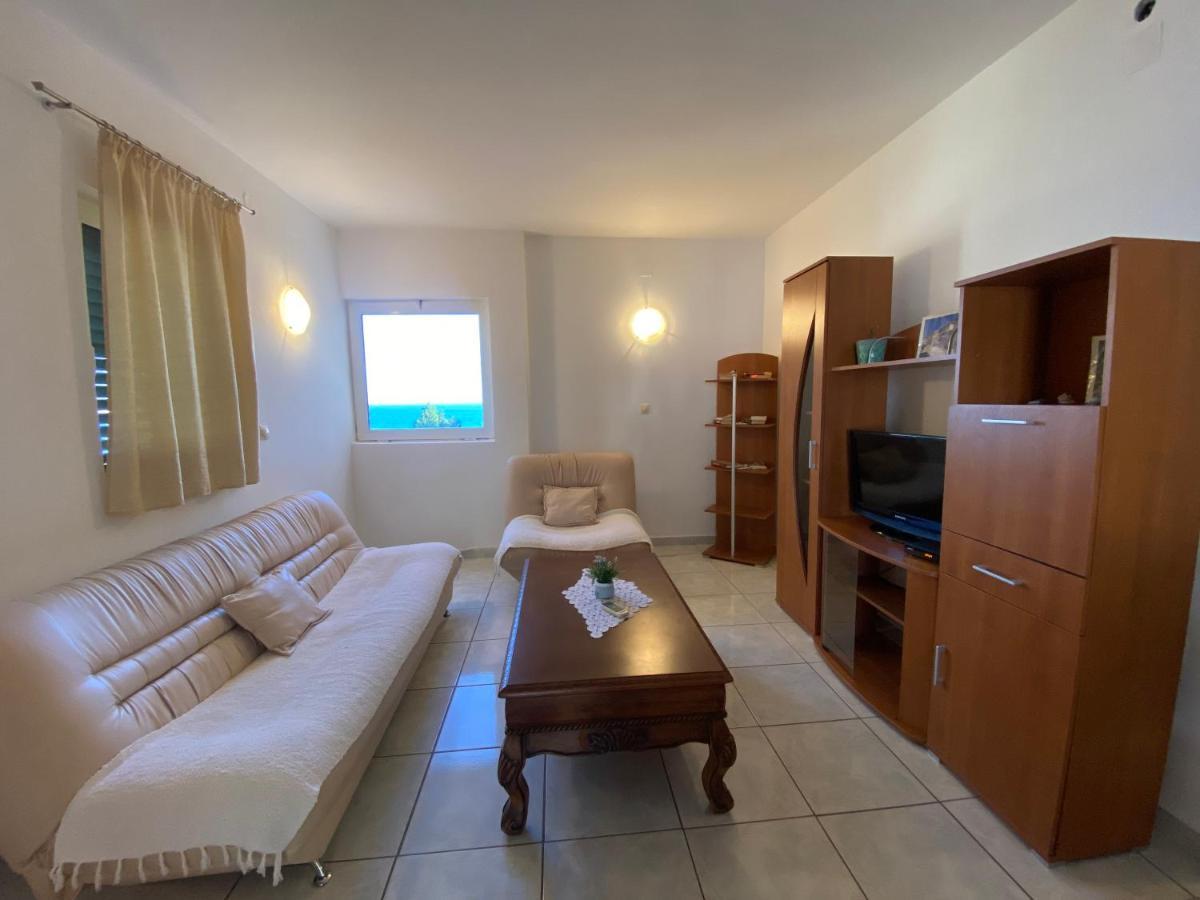 Apartments Katarina Garden Petrovac Bagian luar foto
