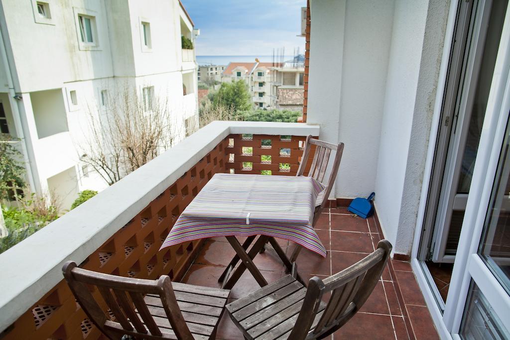 Apartments Katarina Garden Petrovac Ruang foto
