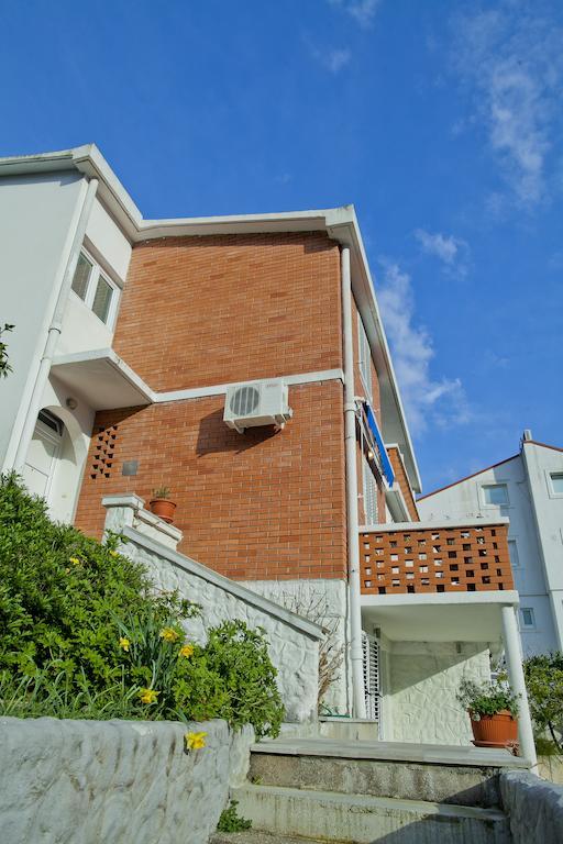 Apartments Katarina Garden Petrovac Bagian luar foto